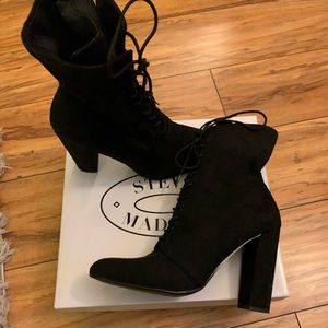 Steve Madden Elley Heeled Boots - Black